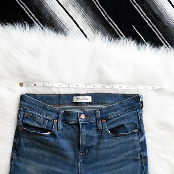 Madewell Skinny Jeans Size 28 Women’s 8” Mid Rise Medium Blue Wash Denim - Picture 4 of 6